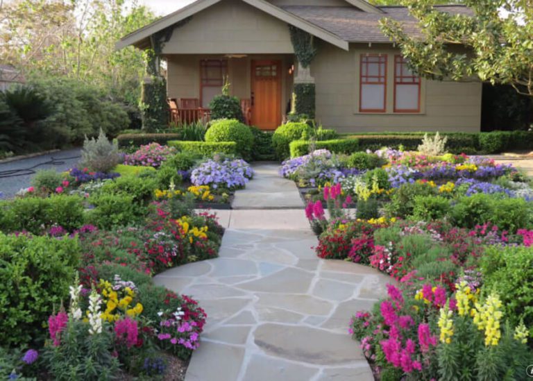 flowers for fall gardening in highland park lawn