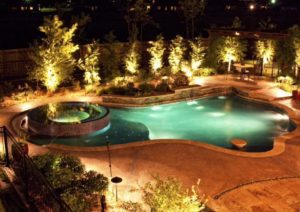 landscaping pool lighting idea in dallas