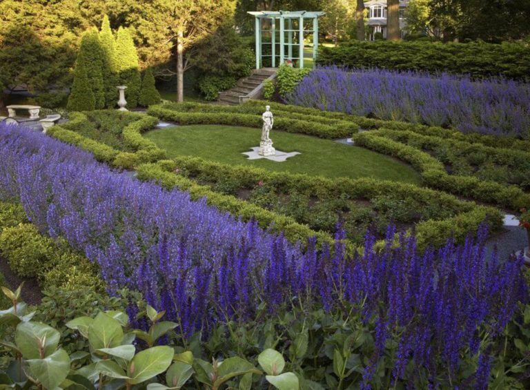 garden sculpture idea