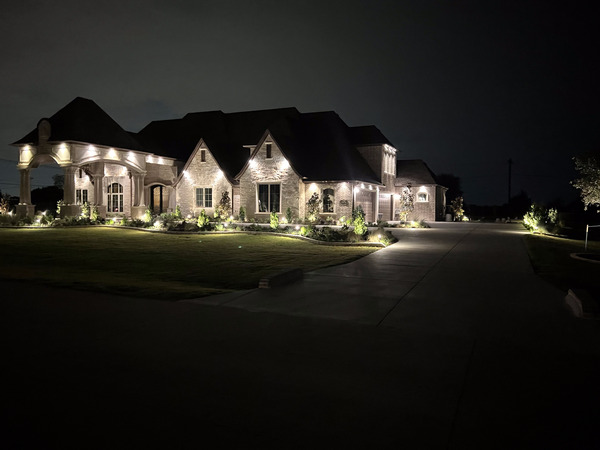 Landscape lighting in Celina, TX