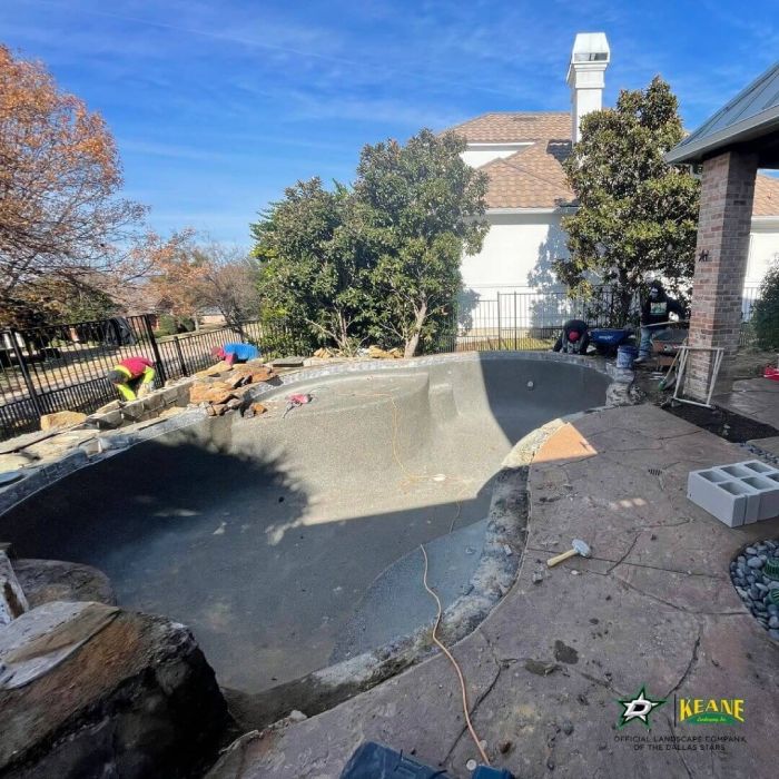 Pool Remodeling - Before image