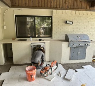 Keane BBQ, Travertine Patio, and Arbor in Dallas