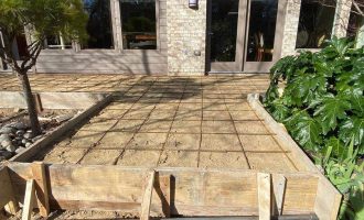 backyard-stamped-concrete-dallas-texas