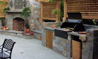 custom-outdoor-kitchen