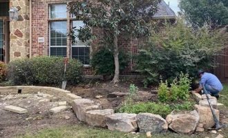 front-yard-boulder-edging-services